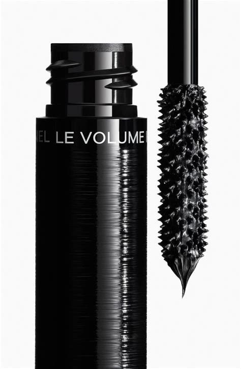 chanel le volume révolution de chanel mascara|Chanel extreme volume mascara.